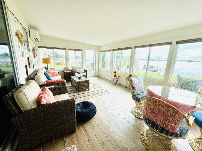 63 Temple Circle a Winter Haven, FL Mobile or Manufactured Home for Sale